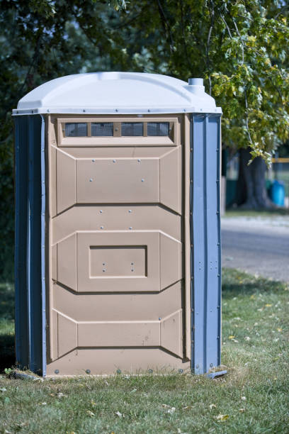 Best Best portable toilet rental  in Cairo, NE